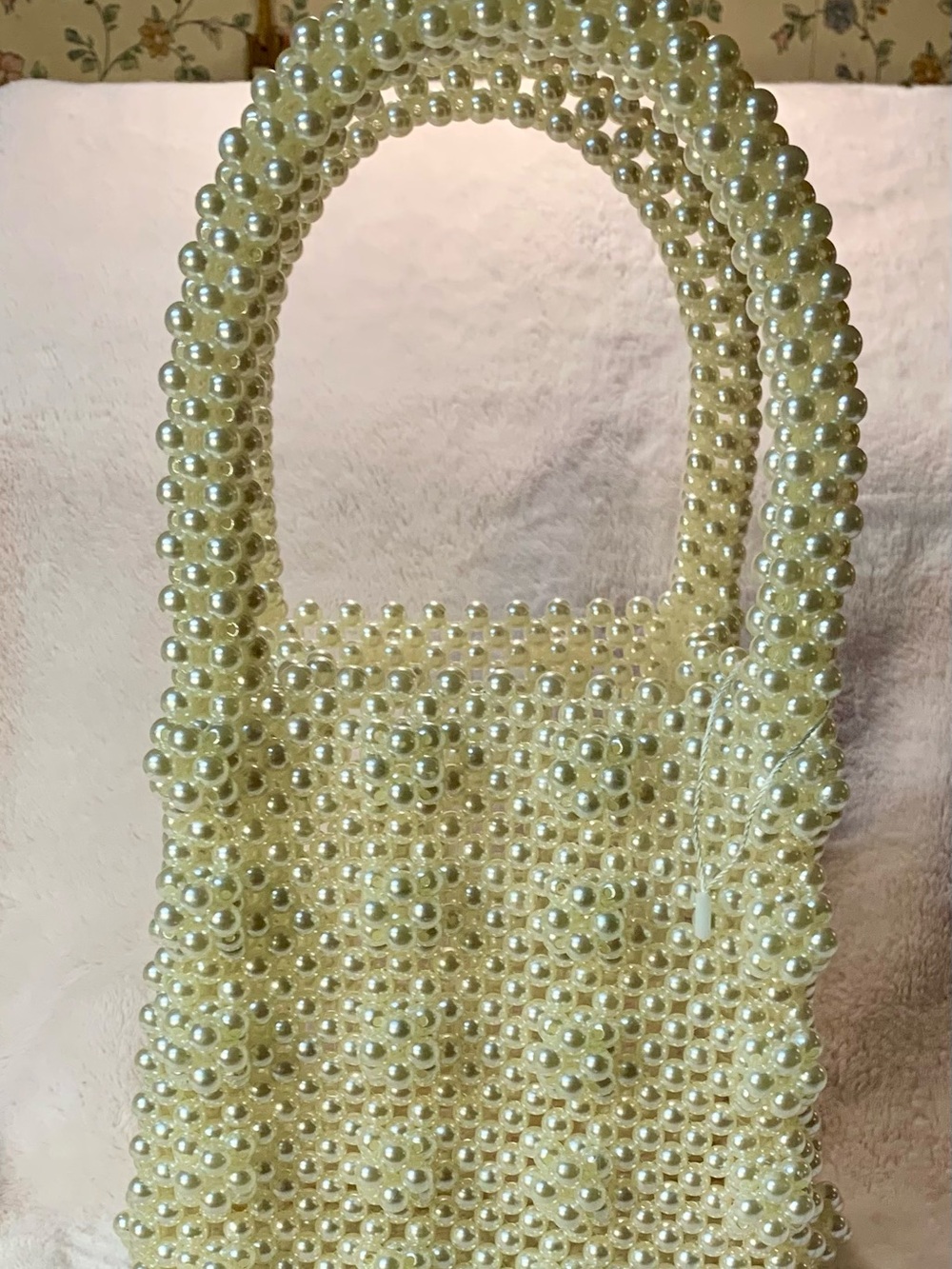 Pearl-Beaded Mini Handbag in Cream – Elegant Women’s Mini Bag